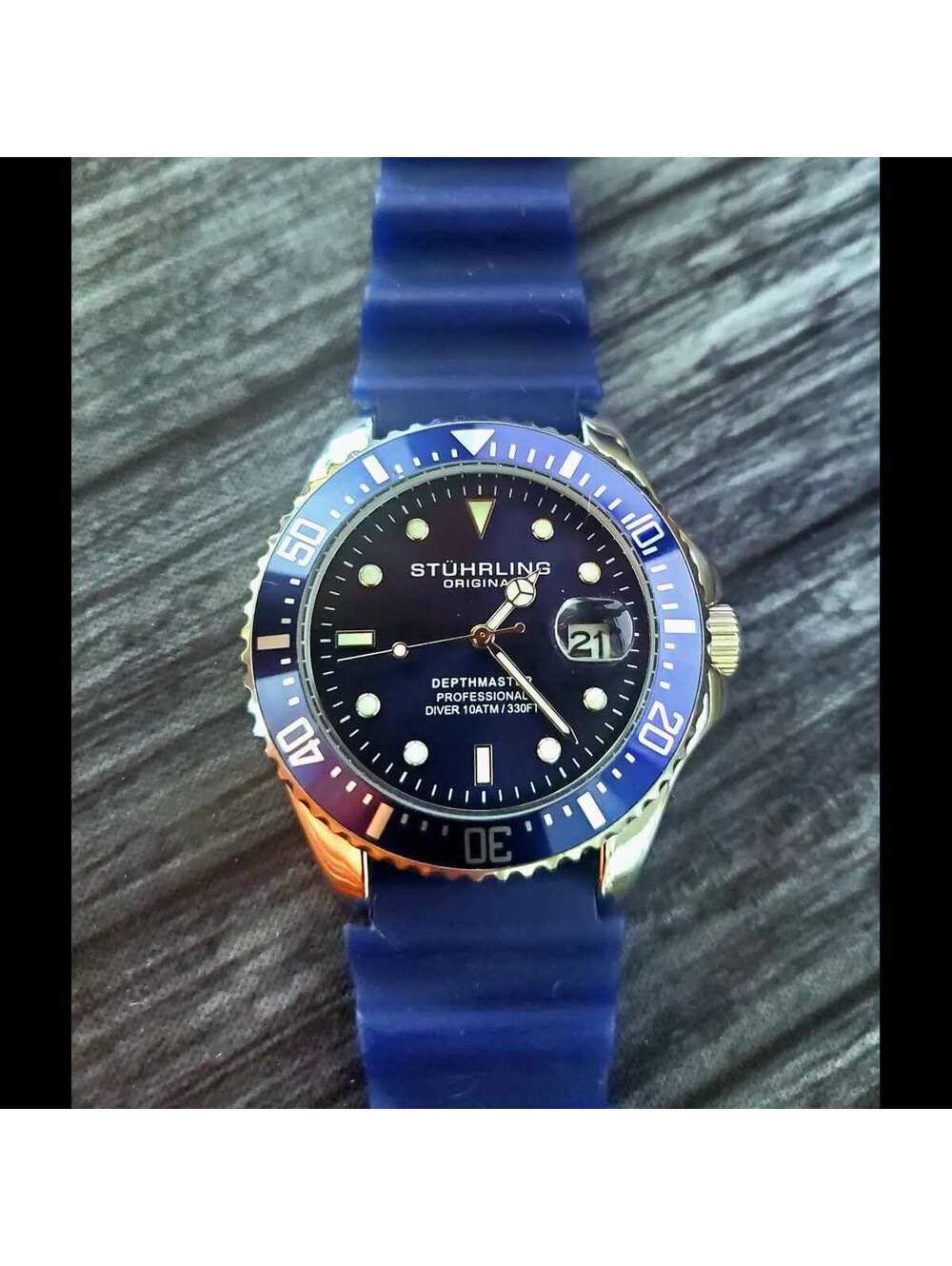 Rare Stuhrling Mens Depthmaster 100M Diver Watch New In Box